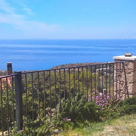 Holiday home Roussa's House