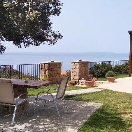 Holiday home Roussa's House Agia Paraskevi (Agios Vasileios, Rethymno)